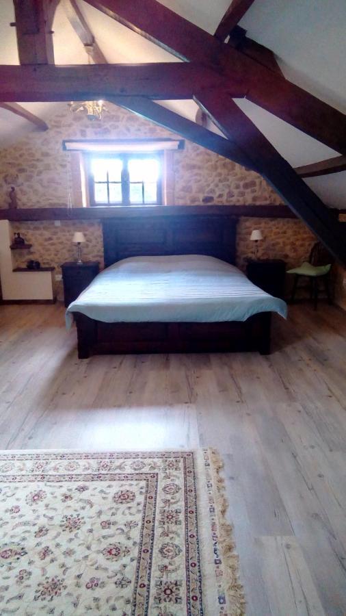 Les Coustilles Saint-Alvere Ngoại thất bức ảnh